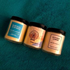 🕯️White Barn Candles - New! Separation is an option!